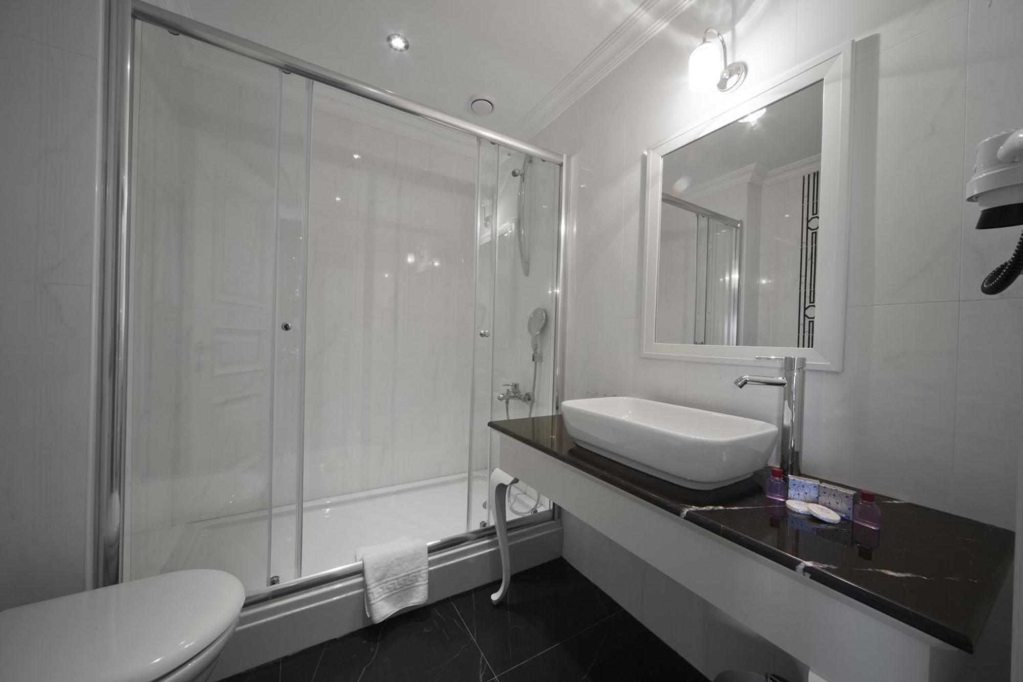Aren Suites Istanbul Exterior foto